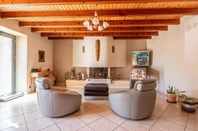 Maison 6 pièces 365680 €