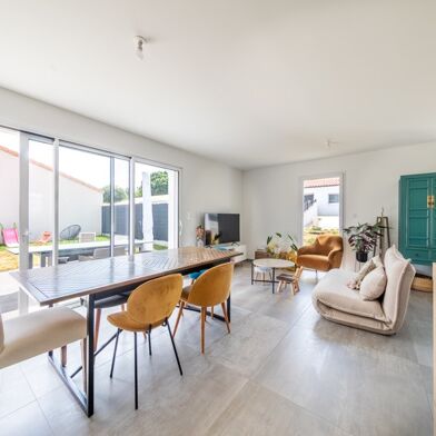 Maison 4 pièces 299990 €