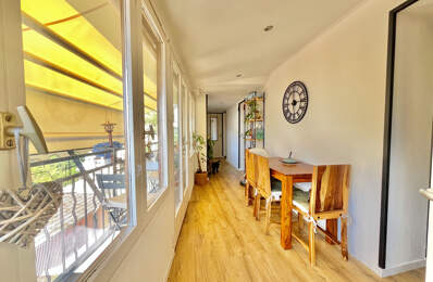 2 pièces atypique, esprit maisonnette, avec vue sur les toit — photo du bien