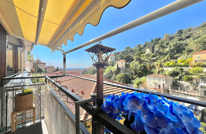 2 pièces atypique, esprit maisonnette, avec vue sur les toit — photo 2
