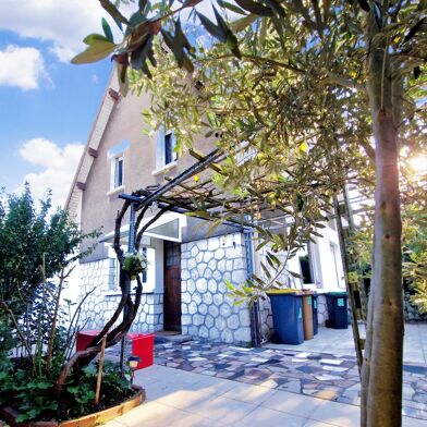 Maison 6 pièces 398000 €