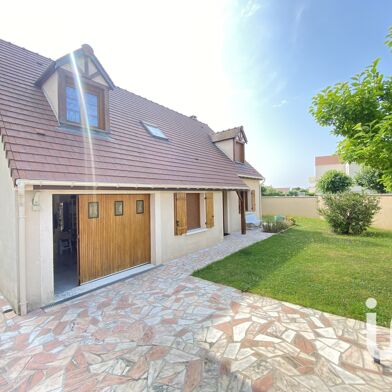 Maison 6 pièces 389900 €