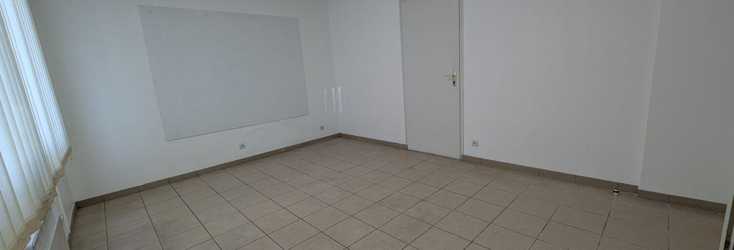 Commerce  226 m² à louer à Aytré (17440)