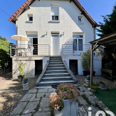 Maison 6 pièces 233200 €