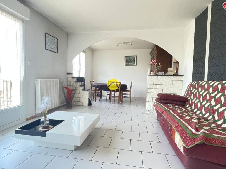 APPARTEMENT AVEC BALCON — photo 1