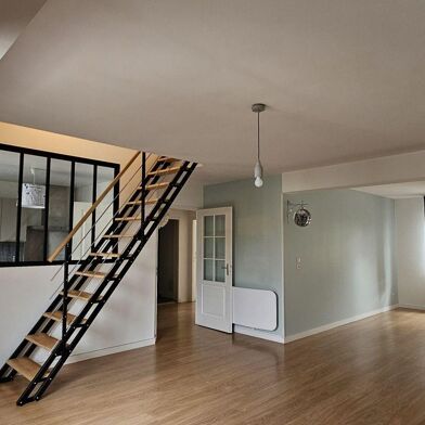 Appartement 5 pièces 369000 €