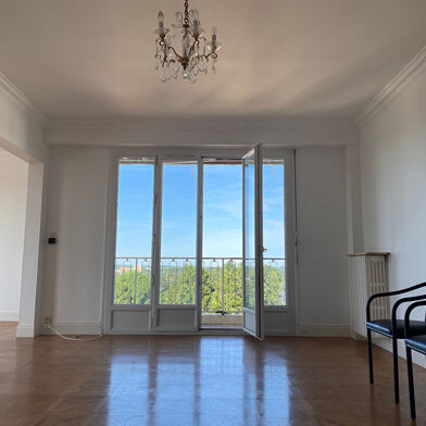 Appartement 5 pièces 327000 €