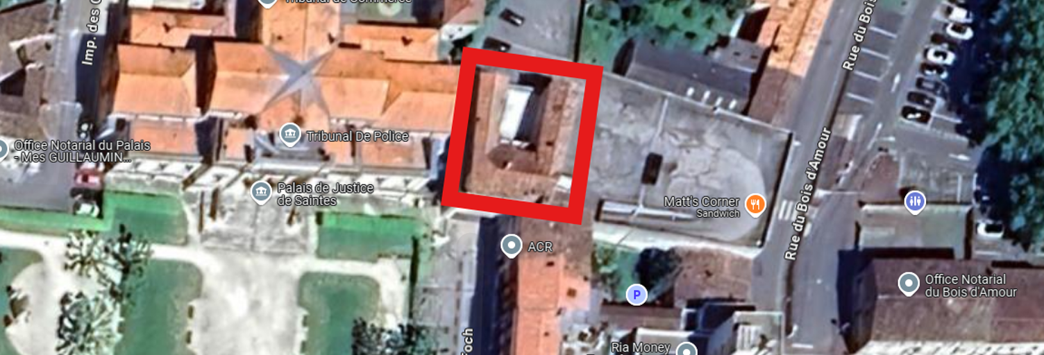 Garage  13 m² à vendre à Saintes (17100)