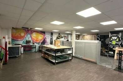 Local industriel  4700 €