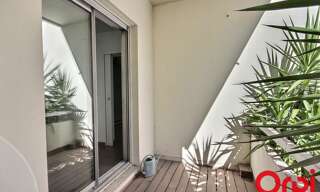 Bureau  95 m² à louer à Marseille 2 (13002)