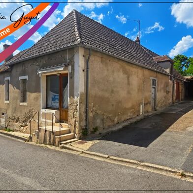 Maison 7 pièces 40000 €