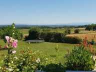 À vendre, proche de Trie-sur-Baïse (Gers) - Charmant chalet de plain-pied avec sauna, abris voitures, atelier, jardin paysager. Vue imprenable sur la campagne et les montagnes, à proximité de la ville — photo 3