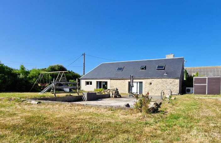 Maison de 106 m² - 4 pièces - Plozévet — photo 3