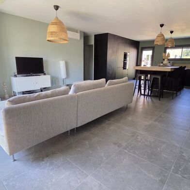 Maison 4 pièces 320000 €