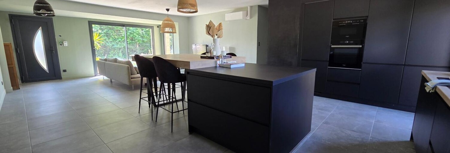 Maison 4 Pièces 108 m² à vendre à Sauveterre (30150)