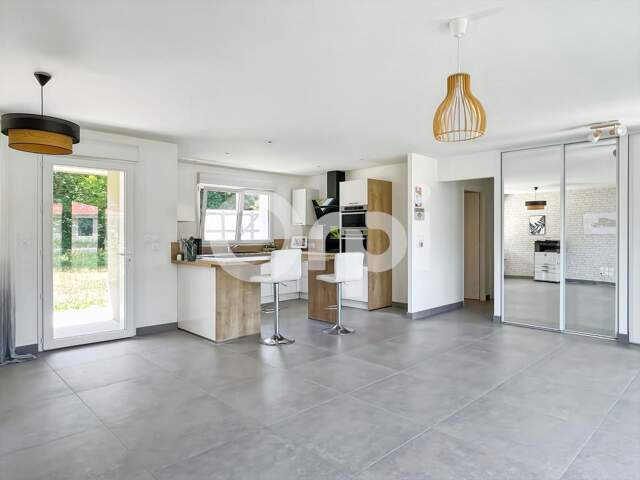NEUF - Maison plain pied de 120 m² : 4 chambres — photo du bien
