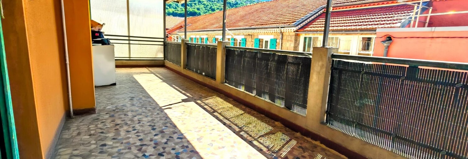 Appartement 4 Pièces 86 m² à vendre à Roquebillière (06450)