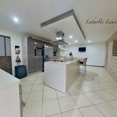 Maison 9 pièces 355000 €