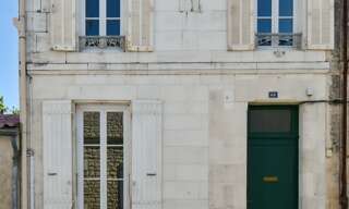 Maison 5 Pièces 104 m² à vendre à Saint-Jean-d'Angély (17400)