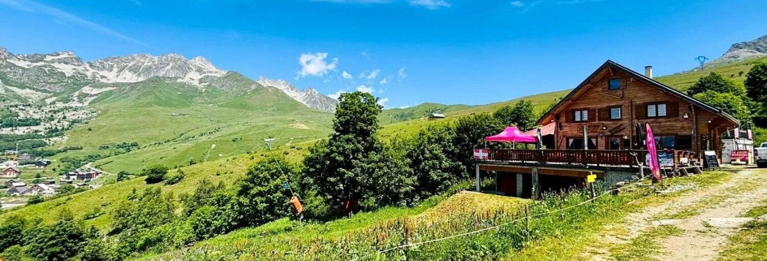 Commerce  178 m² à vendre à Saint-François-Longchamp (73130)