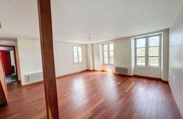 Appartement À Vendre — photo 2