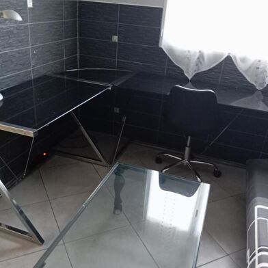 Appartement 1 pièces 550 €