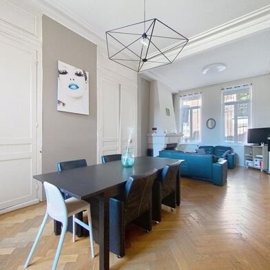 Maison 6 pièces 330000 €