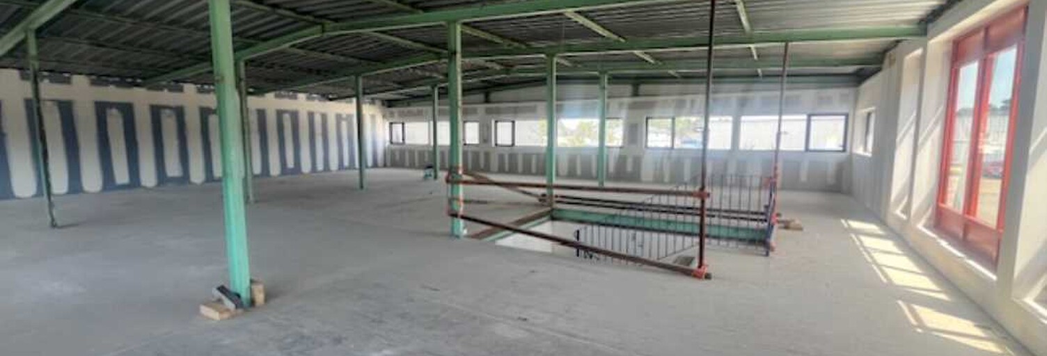 Bureau  340 m² à louer à Gouesnou (29850)