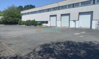 Local industriel  3699 m² à louer à Torcy (77200)