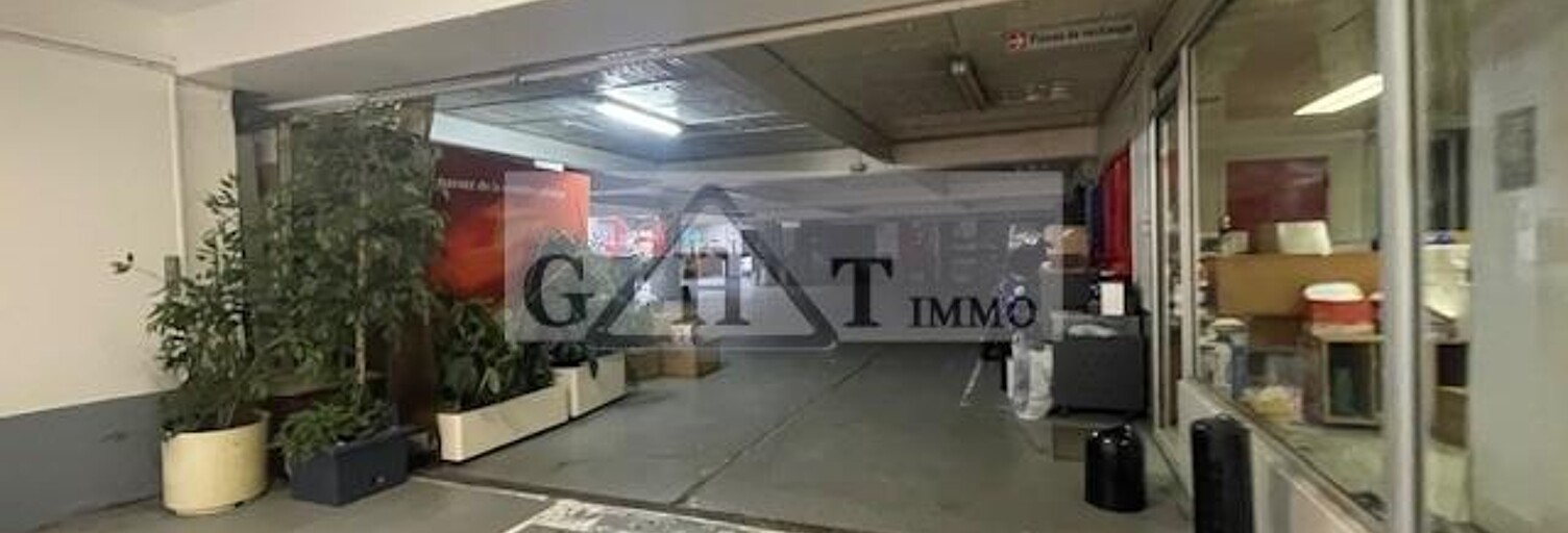 Local industriel  1300 m² à vendre à Vincennes (94300)