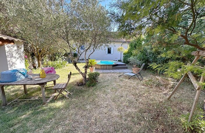 Maison de ville, Pujaut, 148 m², 5 pièces, Jardin clos — photo 2