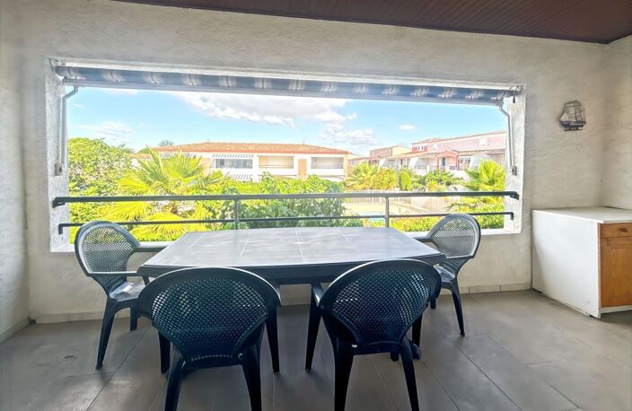APPARTEMENT T2 + CABINE AVEC PARKING ET PISCINE — photo 2