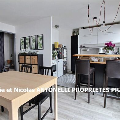Appartement 4 pièces 93000 €