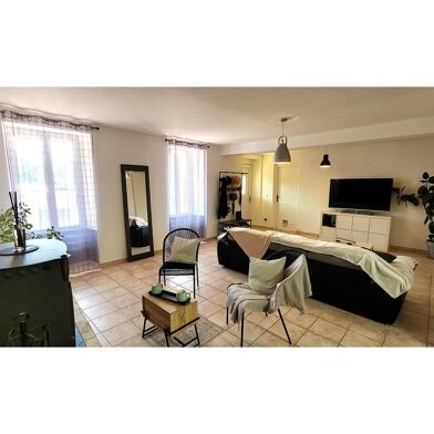 Maison 5 pièces 257250 €