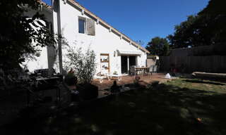 Maison 8 Pièces 122 m² à vendre à Saint-Denis-d'Oléron (17650)