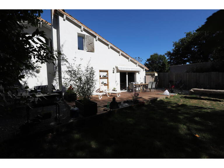 Maison F8 — photo 1