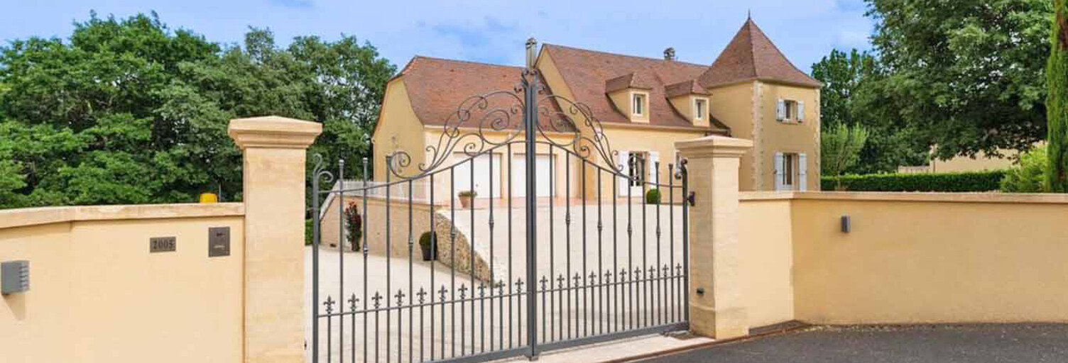 Maison 6 Pièces 190 m² à vendre à Bassillac (24330)