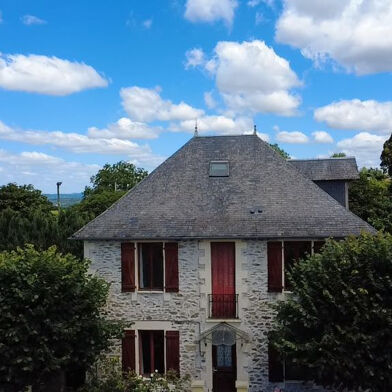 Maison 7 pièces 270400 €