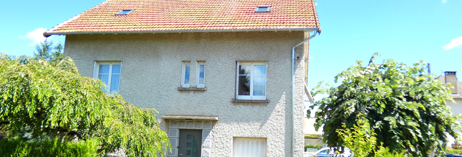 Maison 6 Pièces 170 m² à vendre à Le Rouget-Pers (15290)