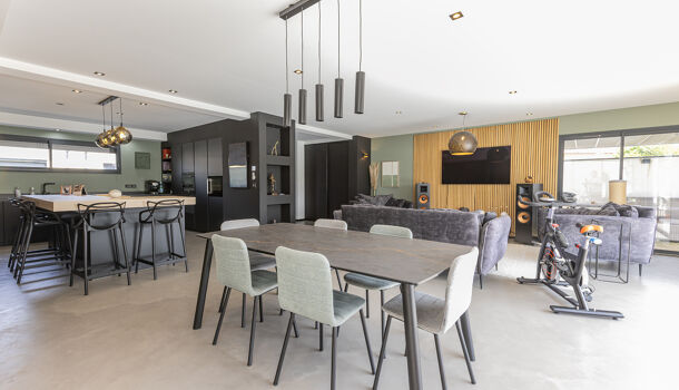 Villa / Maison 6 pièces  à vendre Montardon 64121