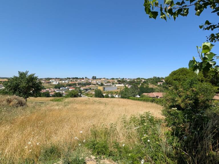 Terrain à construire  595 m²  — photo 1