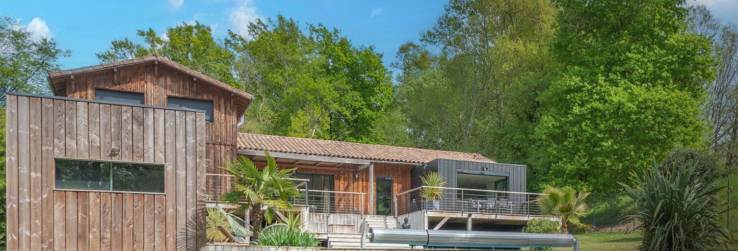 Maison 8 Pièces 234 m² à vendre à Latresne (33360)