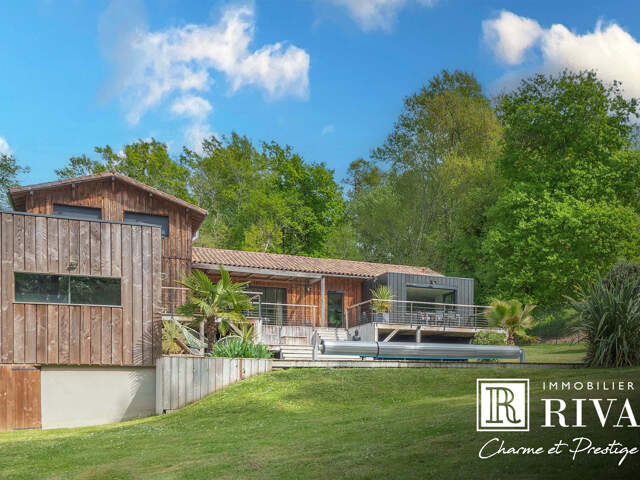 MAISON CONTEMPORAINE - 234m2 - 4 CHAMBRES - RARE — photo du bien