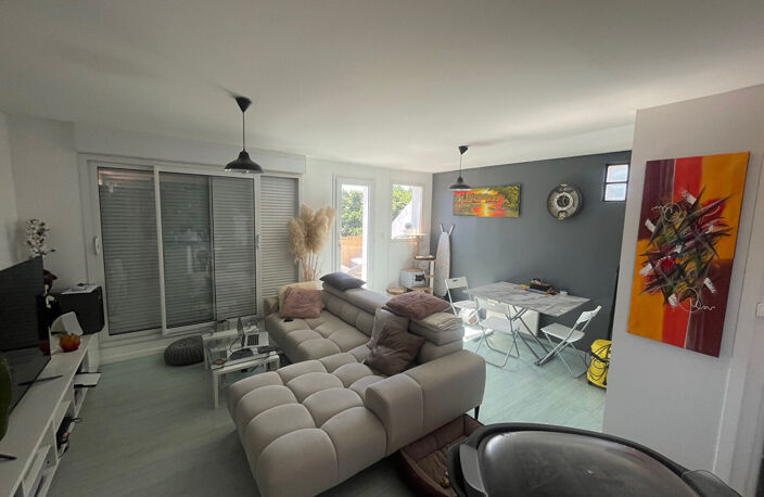 A VENDRE LA ROCHELLE TASDON APPARTEMENT 3 PIECES AVEC TERRASSE — photo 2