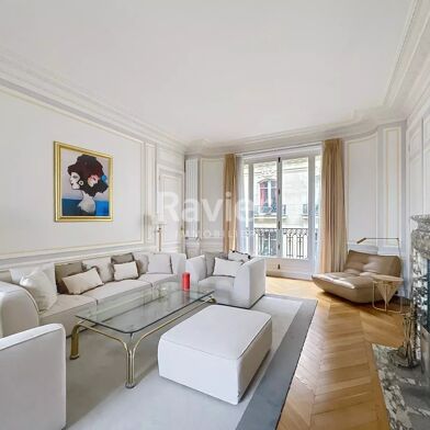 Appartement 3 pièces 2970 €