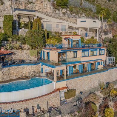 Maison 8 pièces 2900000 €