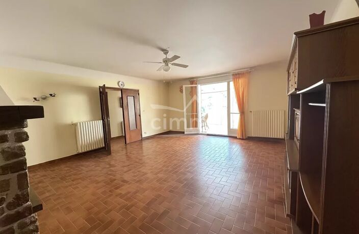 Maison de village avec jardin et appartement T3 — photo 3