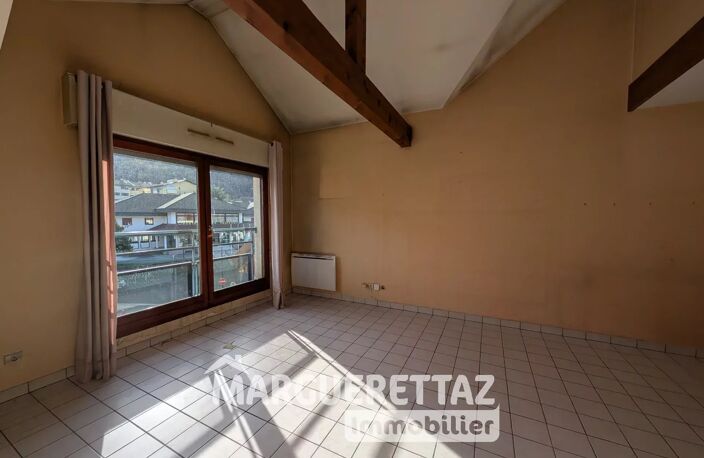 Duplex de 69m² - T3 - Marnaz (garage, cave) — photo 2
