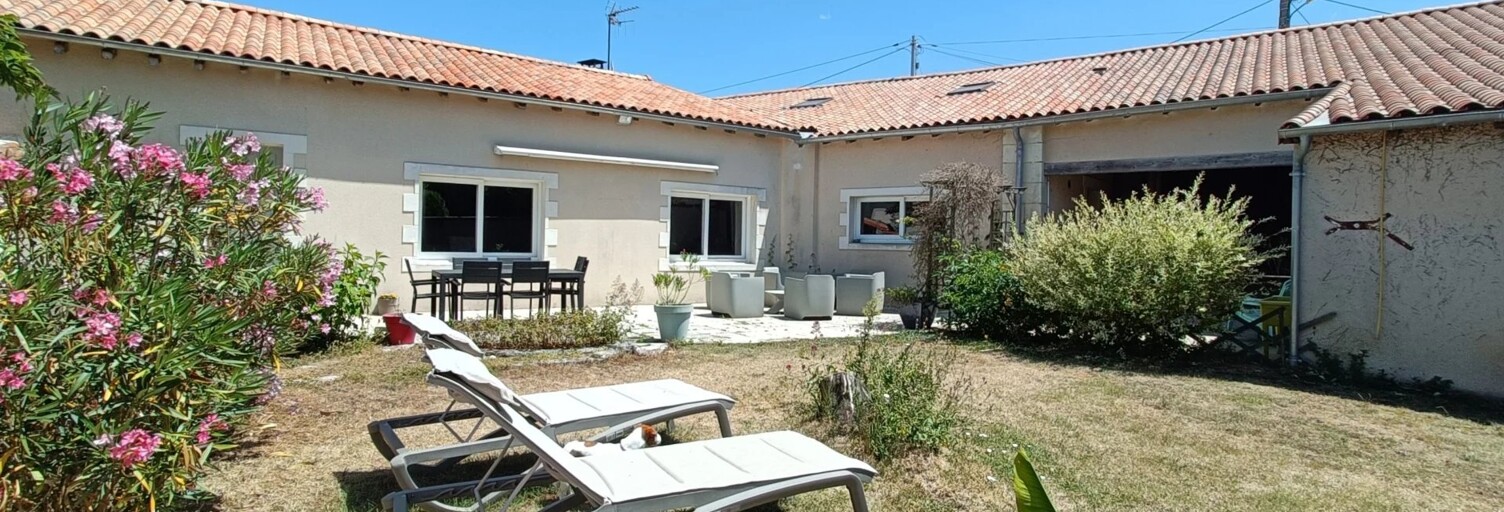 Maison 7 Pièces 178 m² à vendre à Neuville-de-Poitou (86170)