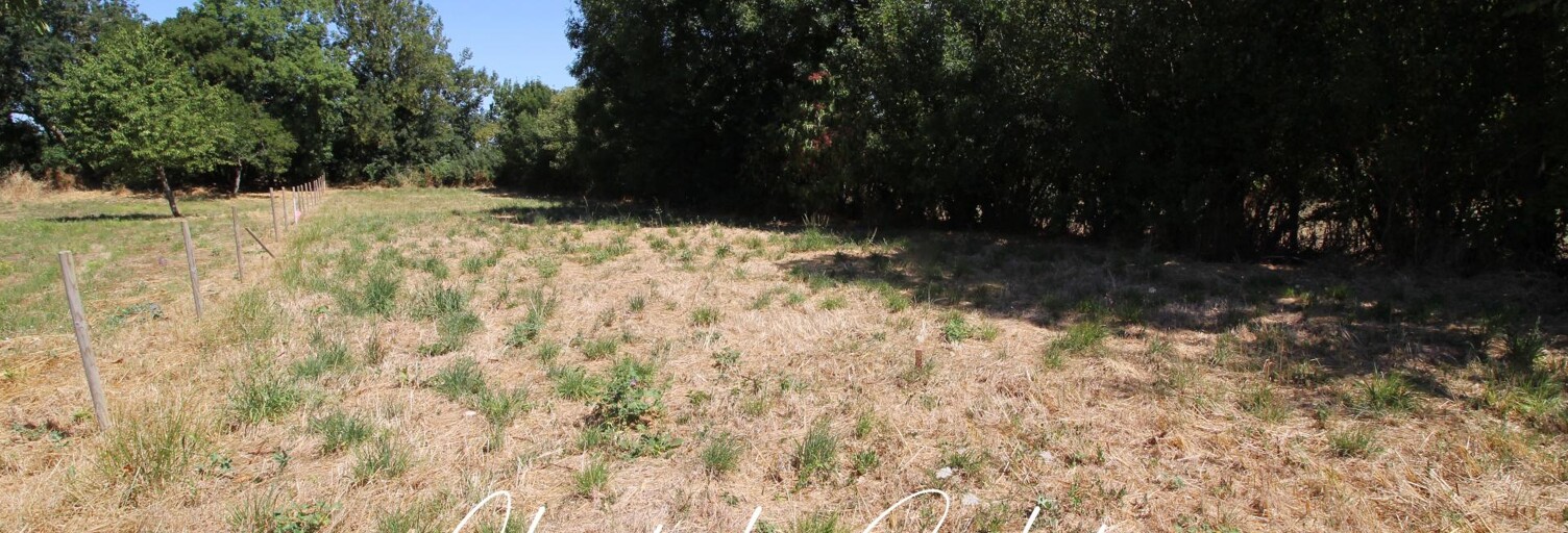 Terrain  1047 m² à vendre à Fors (79230)